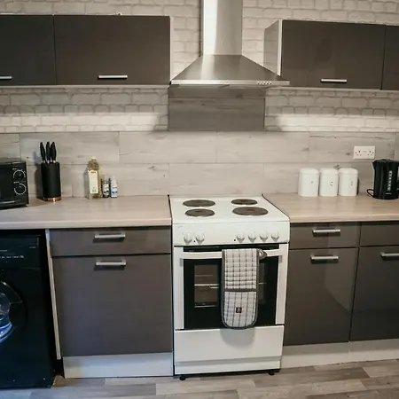 Сasa de vacaciones Elegant 3-bedroom 3bd Quiet *