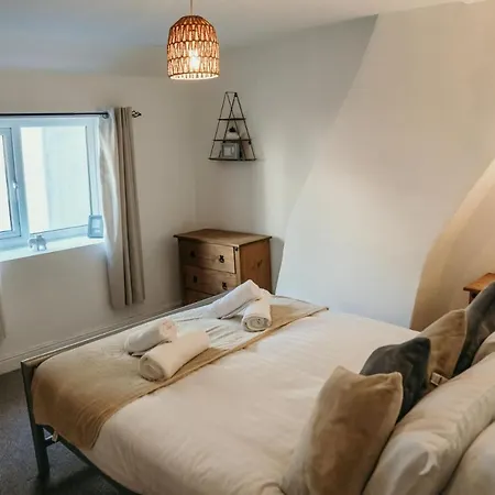 Дом отдыха Elegant 3-bedroom 3bd Quiet *